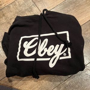 Obey sweater